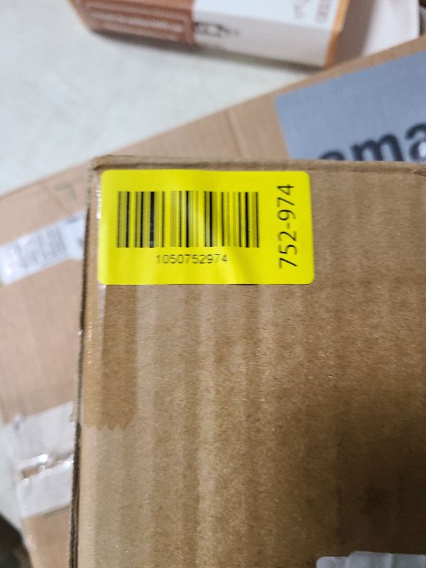 Photo 1 of 11.6 inches Metal Wedding Flower Trumpet Stripe Vases Table Centerpieces for Artificial Flower Arrangements for Anniversary Celebration/Wedding/Party/Birthday Event Aisle Home Decor (Gold, 6pcs)