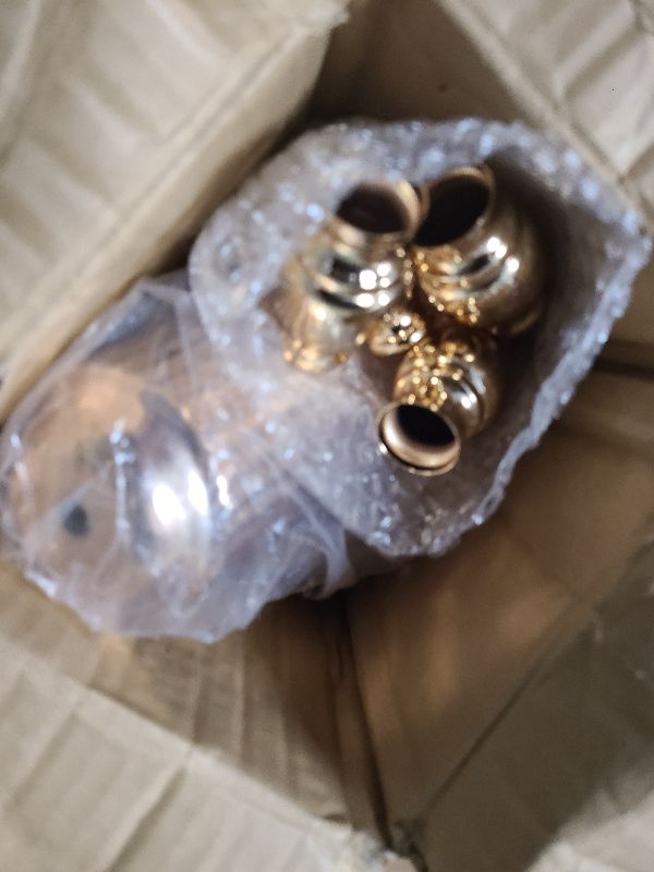 Photo 1 of 11.6 inches Metal Wedding Flower Trumpet Stripe Vases Table Centerpieces for Artificial Flower Arrangements for Anniversary Celebration/Wedding/Party/Birthday Event Aisle Home Decor (Gold, 6pcs)