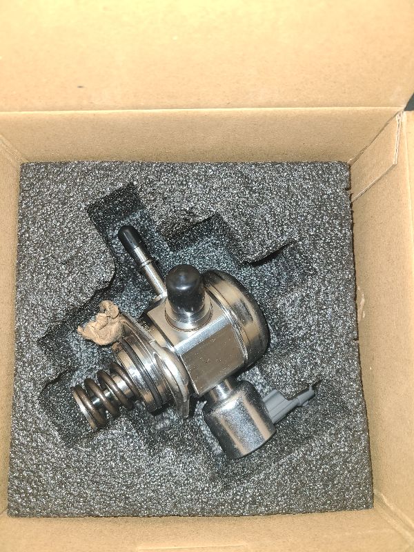 Photo 1 of 0261520152 High Pressure Fuel Pump Compatible with Ford Explorer 2012-2015, Escape, Fusion, Focus, Edge, Taurus, Fit for Lincoln MKZ,MKC,MKT, Land Rover Range Rover Evoque,Discovery Sport,LR2,L4 2.0L