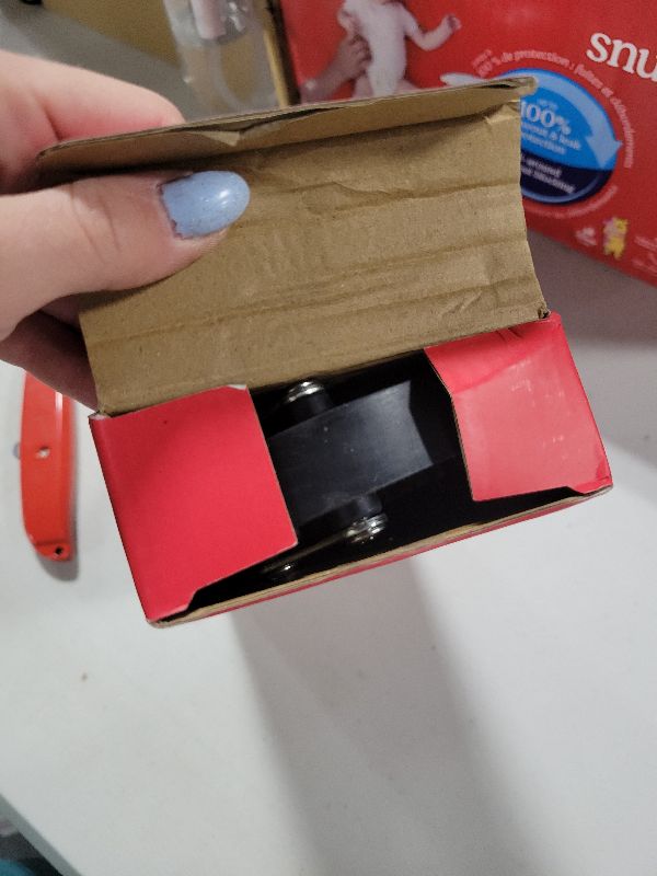 Photo 1 of 2-Piece Strap Wrench Set, Adjustable Rubber Oil Filter Wrench Max Diameter 4" and 6", Jar Opener Set Heavy Duty Blet Wrenches for Drain Sewer Cap Sink Pliers Nut Shower Head Valve Removal