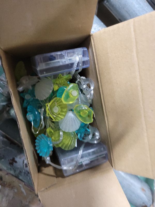 Photo 1 of 2 Pcs Ocean Beach Themed Sea Life Cute Fairy Decorative String Lights 10 FT 30 LEDs, 8 Light Modes Battery Operated, Starfish and Seashell Design for Summer Room, Ocean Bathroom, Beach Party Decor