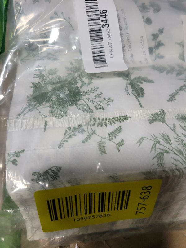 Photo 1 of 100Pcs Floral Beverage Napkins Sage Green White Disposable Paper Napkins Christmas Flowers Luncheon Cocktail Dinner Hand Towels for Wedding Bridal Baby Shower Birthday Tableware Decorations