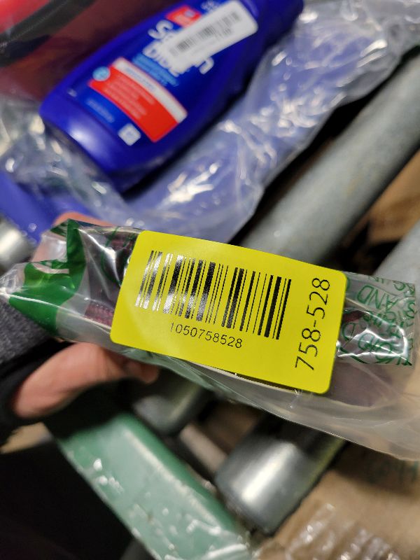 Photo 1 of Ribbli Burgundy Velvet Wired Ribbon 1 Inch Velvet with Satin Christmas Ribbon for Gift Wrapping Christmas Tree Decoration Crafts Wreaths Supplies-Continuous 10 Yards