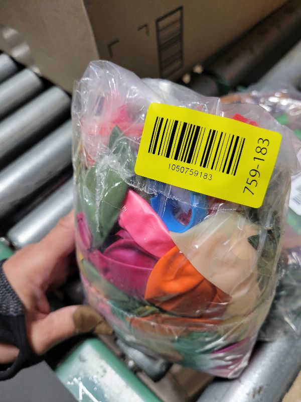 Photo 1 of 158Pcs Tropical Balloon Arch Garland Kit, Hawaiian Luau Aloha Flamingo Party Decorations Olive Green Hot Pink Orange Rose Gold Confetti Balloons Palm Leaves Birthday Baby Shower Summer Beach Supplies