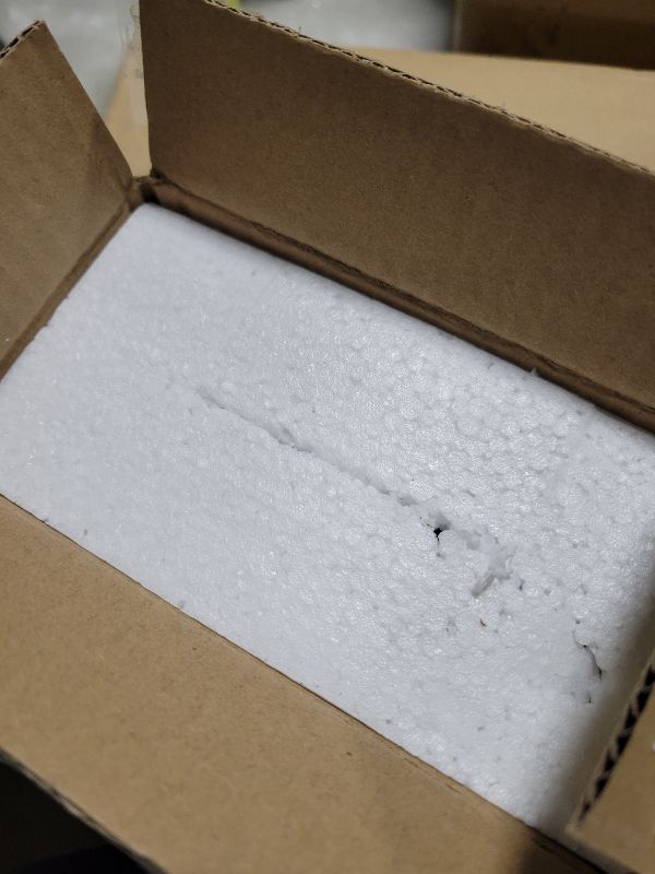 Photo 1 of 2 Pcs Tealight Lanterns Hanging Candle Holder, Metal Mini Decorative Led Tea Light Candleholder Decoration for Birthday Parties Wedding Centerpiece Relaxing Spa Setting (Black, 2 Pcs)