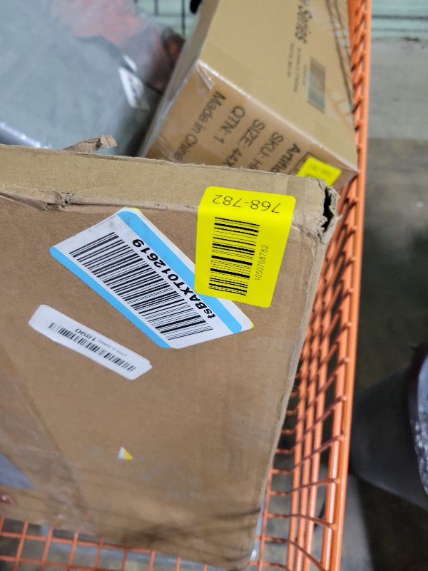 Photo 1 of 14x18 Wood Frame Gray, Rustic Natural Grey Wooden 18x14in Poster Picture Frame, Distressed 14 x 18inch Woodgrain Gallery Photo Frame with HD Plexiglass, Horizontal Vertical Wall Mounting Display 1pcs