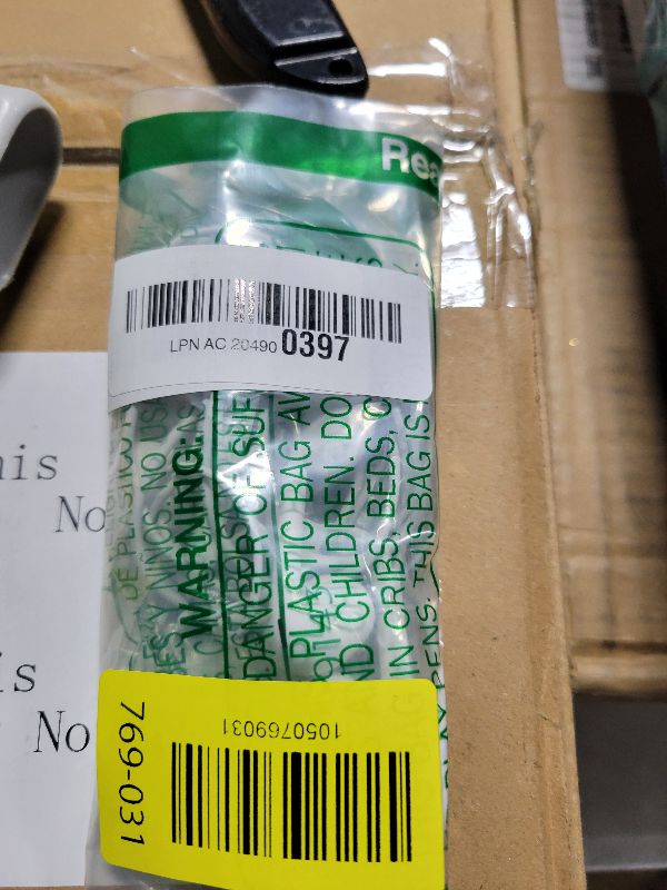 Photo 1 of 2 Pack-USB C Headphones for iPhone 16/15 Pro Max Plus Type C Earbuds Wired Earphones with Mic & Remote Control Noise Cancelling for iPhone 16/15 Pro, iPad Pro, Galaxy S23/S22/S21/Ultra Note 10/20