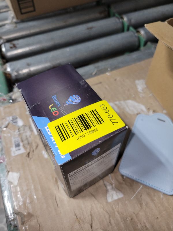 Photo 1 of 2-Pack Solray A19 Amber Yellow LED Bug Light Bulb No Blue Light Outdoor 650 Lumens 120V E26 Medium Base 9.5-Watt (40-Watt Replacement) A19 Outdoor Bug LED Warm Light Bulb