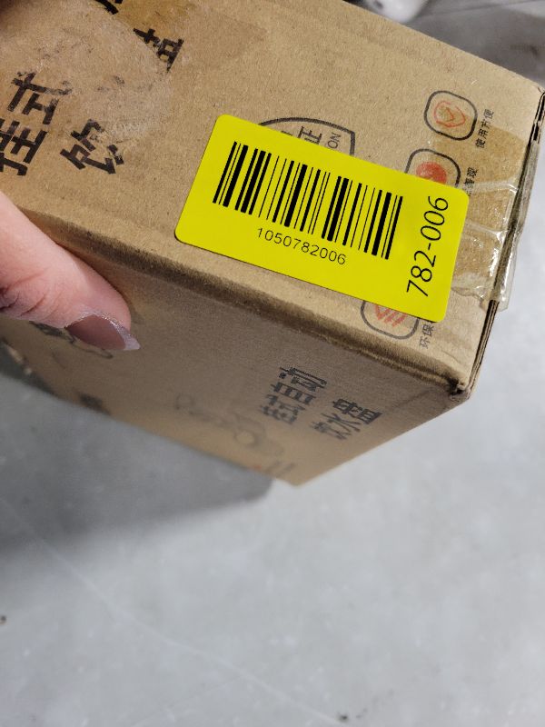 Photo 1 of 18OZ Rabbit Water Bottle, Pet Water Bottle for Cage Crate,Hanging Automatic Water Dispenser for Cage,Ferret Bunny Guinea Pig Water Bowl,Suitable for Small Animal (Grey, 18OZ)