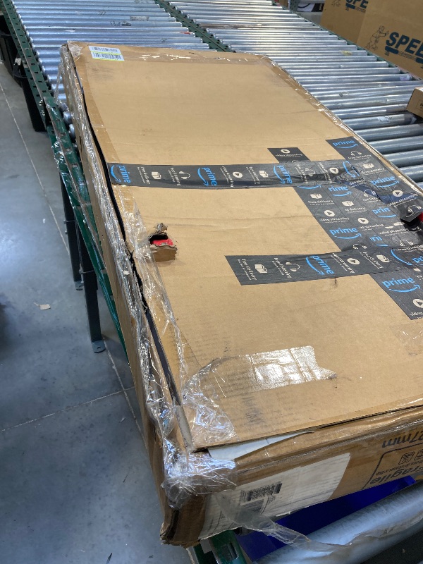 Photo 1 of Walking Pad Treadmill,Under Desk Treadmill with Handle Bar,Foldable Portable Walking
