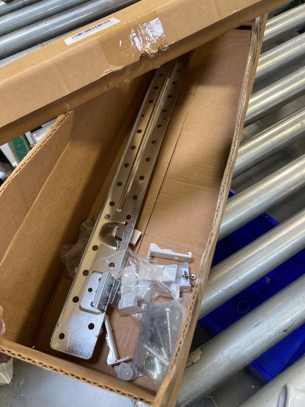 Photo 1 of Mounting plate campatible with whirpool microwave