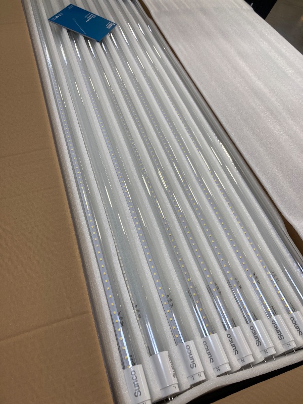 Photo 1 of Sunco 50 Pack T8 LED Bulbs 4 Foot, 48 Inch Tube Light Bulbs Fluorescent Replacement, Single or Double Ended Hybrid Type A+B, 2400 LM, 20W, 5000K Daylight, Clear Lens ETL









Sunco 50 Pack T8 LED Bulbs 4 Foot, 48 Inch Tube Light Bulbs Fluorescent Repl