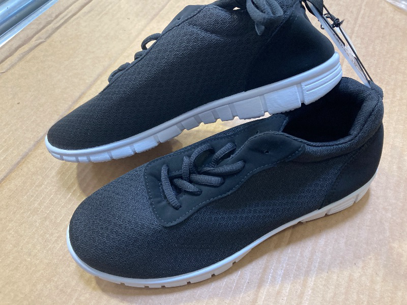 Photo 1 of Size 10--Women’s Bobbie Brooks Lace up Mesh Athletic Shoes