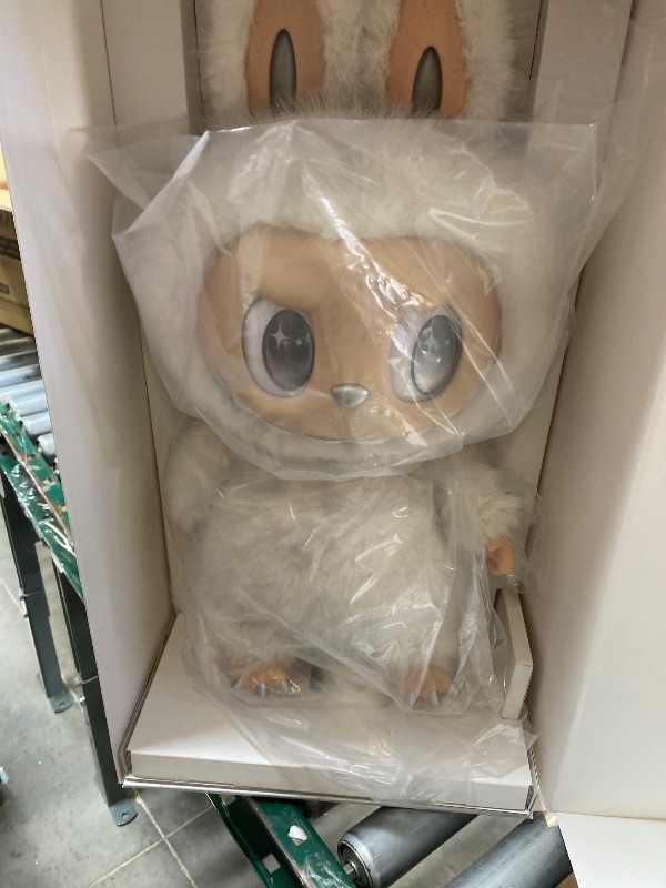 Photo 1 of THE MONSTERS - ANGEL IN CLOUDS Vinyl Face Doll