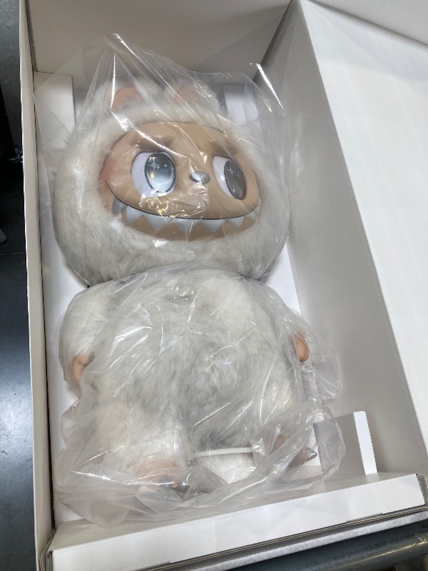 Photo 1 of THE MONSTERS - ANGEL IN CLOUDS Vinyl Face Doll