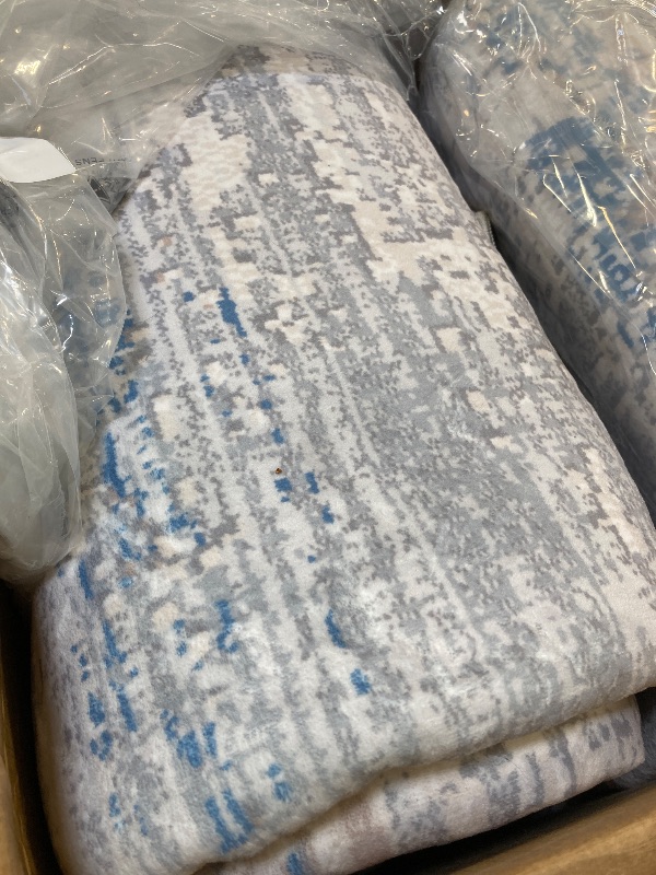Photo 1 of lbris washable rug 8x10 accent rug home and office.