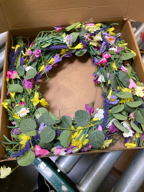 Photo 1 of jinghong fall wreath 
