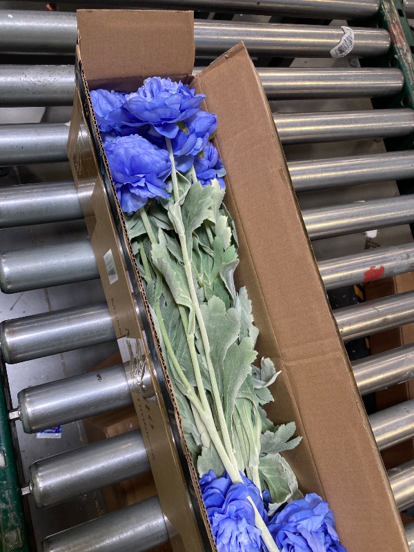 Photo 1 of artifical flowers for home and office use. bundle of flowers