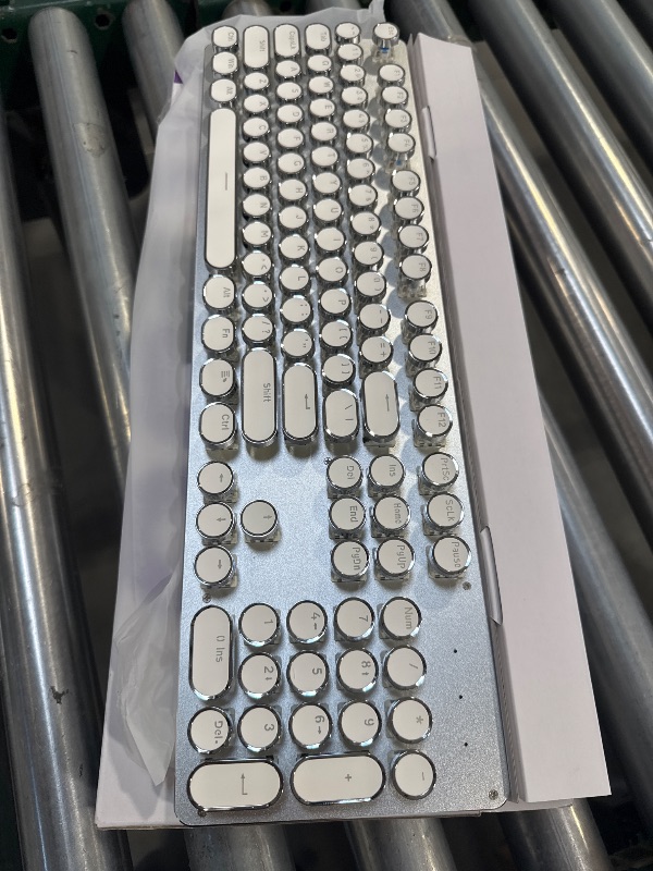 Photo 1 of SEUNKWANG EWEADN TK950 Typewriter Keyboard Wireless Mechanical Keyboard, 104 Keys Aesthetic Typewriter Keyboards with White Backlit, Anti-Ghosting, Blue Switch Bluetooth/2.4GHz/Wired Keyboards-White