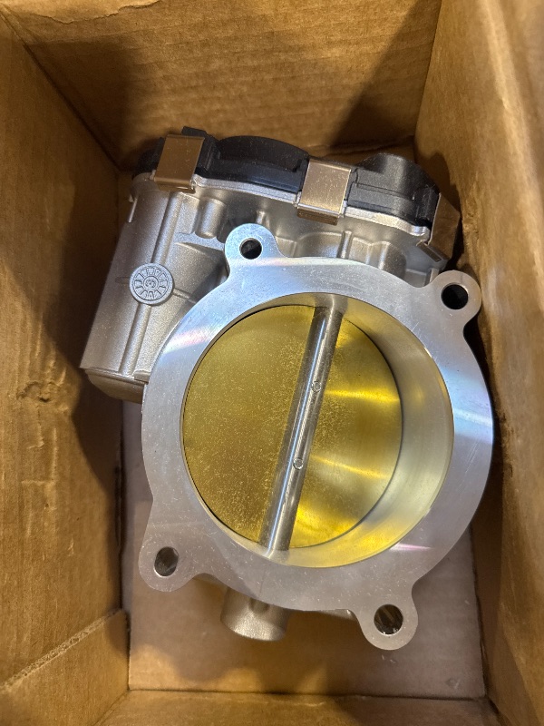 Photo 1 of ACDelco GM Genuine Parts 217-3156 Fuel Injection Throttle Body with Throttle Actuator