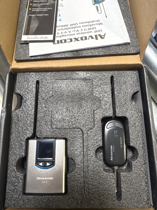 Photo 1 of Alvoxcon Wireless Headset Lavalier Microphone System Wireless Lapel Mic Best for iPhone, DSLR Camera, PA Speaker, YouTube, Podcast, Video Recording, Conference, Vlogging, Church, Interview, Teaching