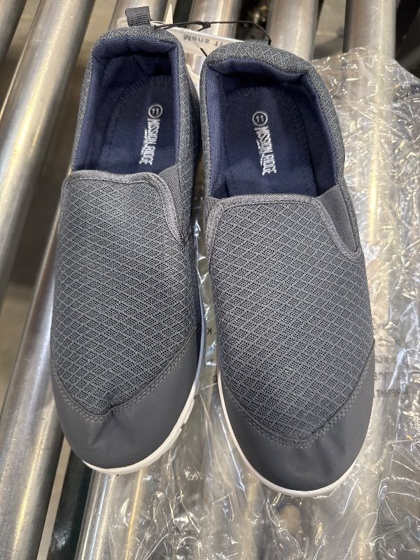 Photo 1 of Mens Zone Pro Slip on Athletic Shoe Gray Size 11