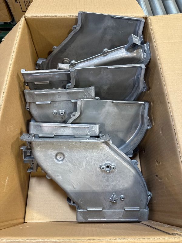 Photo 1 of Box of 8 Cover Ducts (DC63-03240A)
