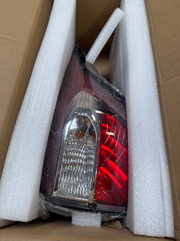 Photo 1 of FIONE for Ford Escape Kuga Tail Light Assembly 2017 2018 2019 Outer Brake Rear Lamp Stop Indicator Light Right Passenger Side RH
