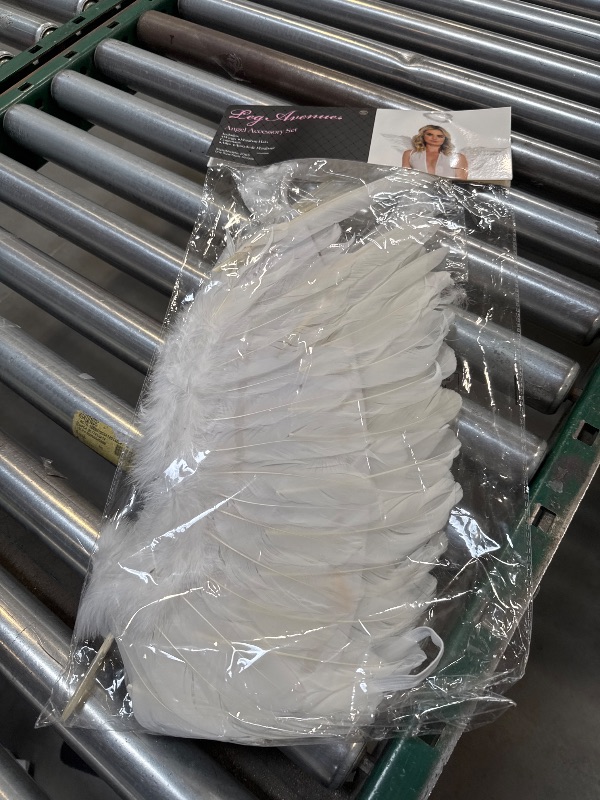 Photo 1 of Leg Avenue Angel Wings Costume Accessory White