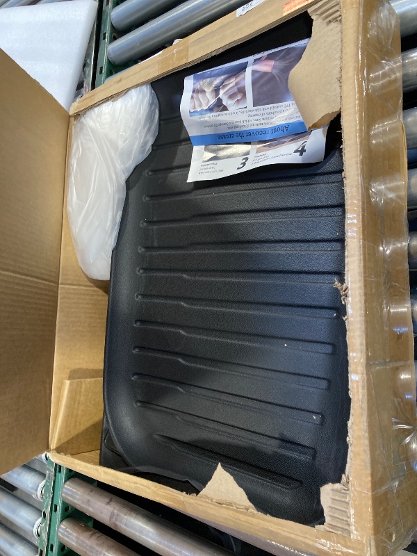 Photo 1 of SUPER LINER Tesla Model Y Juniper 2025 2026 Floor Mats Full Set 10 PCS Extra-Thick TPE CabinProtect™ for 5-Seater | All-Weather Cargo Liners & Pet & Child-Friendly Accessories