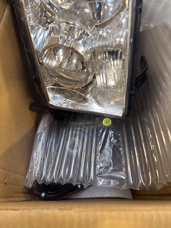 Photo 1 of For 2007 2008 2009 2010 2011 2012 2013 Toyota Tundra Headlight Assembly For 2008-2017 Toyota Sequoia Head Lights Headlamp Replacement Driver and Passenger Pair, Chrome Housing Amber
