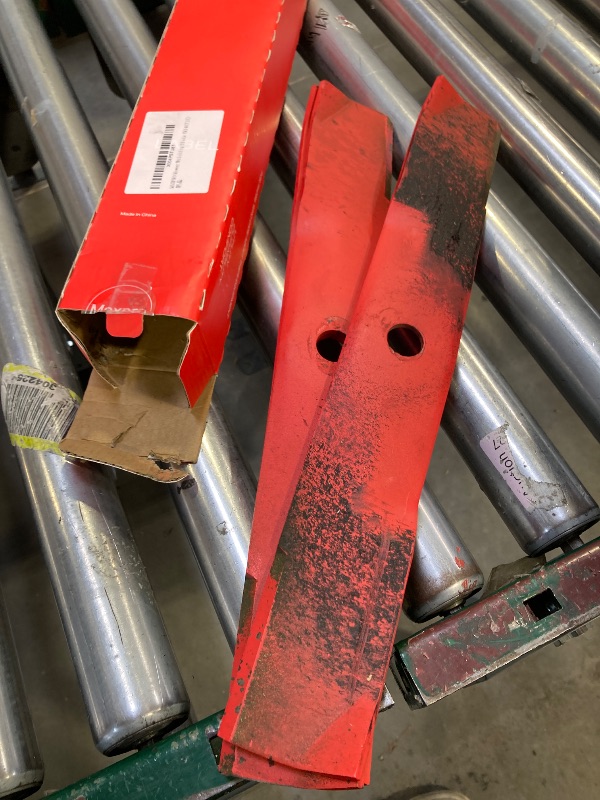 Photo 1 of MAXPRO 3 Packs Mower Mulching Blade Compatible with John Deere 48in Mower Z425 X300 X320 X350 Replaces M127673 M146715 AM141907 AM148663,UC22009(M146715)
