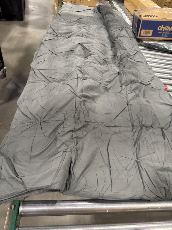Photo 1 of 90x90  Gray Quilt/Comforter 