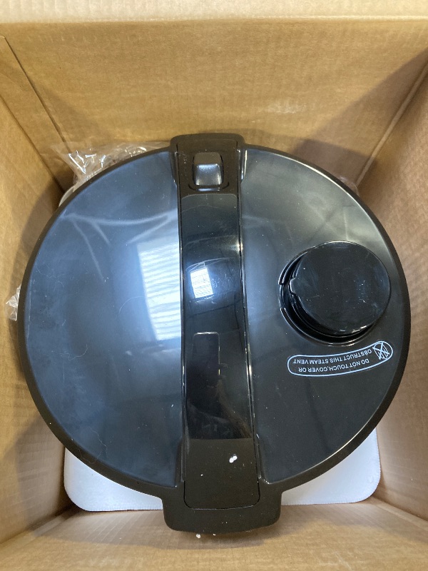 Photo 1 of Yum Asia Kumo YumCarb Rice Cooker with Ceramic Bowl and Advanced Fuzzy Logic, (5.5 Cups, 1 Litre), 5 Rice Cooking Functions, 3 Multicooker Functions, 110V US Power (Light Stainless Steel)