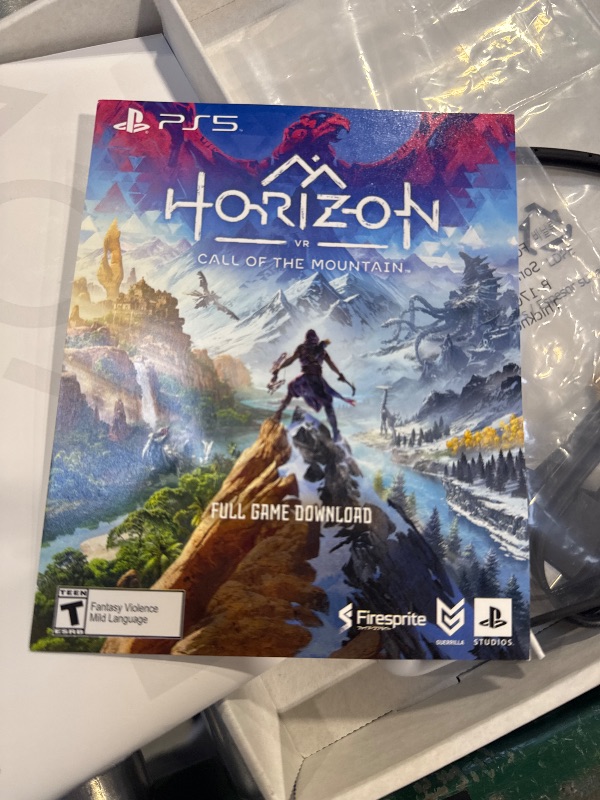Photo 1 of PlayStation VR2 Horizon Call of The Mountain™ Bundle (PSVR2)