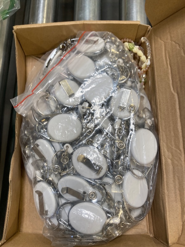 Photo 1 of Honoson 50 Pcs Heavy Duty Retractable Badge Reels Batch ID Badge Holder Retractable Clip Bulk Key Holder with Ring for Office Worker Employee, Doctor Nurse Gifts (White)