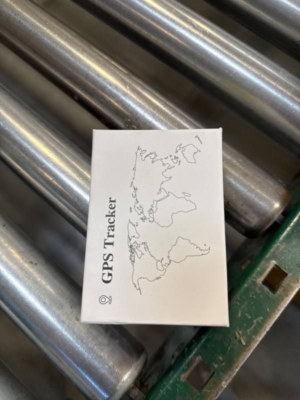 Photo 1 of Mini Car GPS Tracker for Vehicles,Portable Real Time Magnetic GPS Tracking Device,No case Subscription Required/No Monthly Fee Full Global Coverage Location Tracker for Kids,Dogs,Trucks