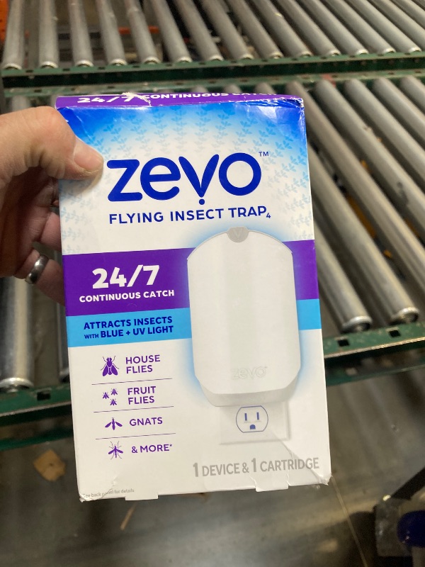 Photo 1 of Flying Insect Trap 