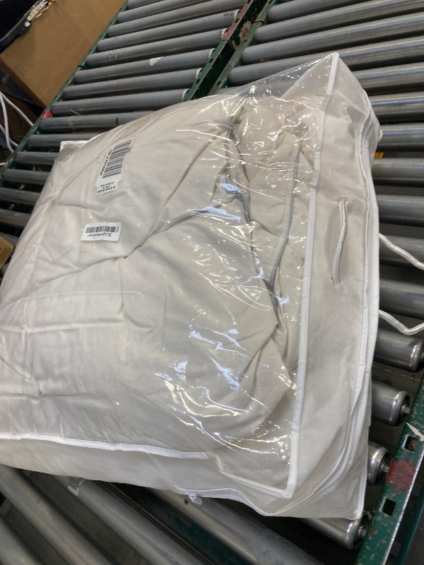 Photo 1 of Continental Bedding Luxary Down Harmony Duvet Insert - 550 Fill Power White Down, 300 Thread Count 100% Cotton Shell, Summer Weight, Queen
