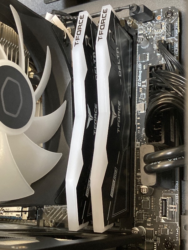 Photo 1 of ABS Cyclone Aqua Gaming PC - Windows 11 - Core Ultra 7 265KF - GeForce RTX 5070 - DLSS 4 - AI-Powered Performance - 32GB DDR5 6000MHz - 1TB M.2 NVMe SSD - CA265KF5070
