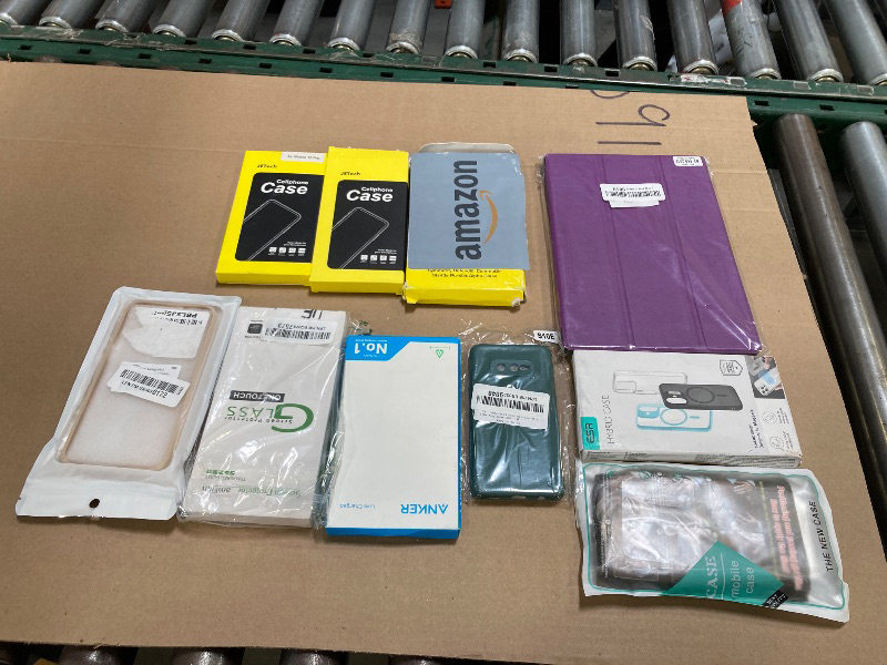 Photo 1 of Various Phone/ I pad Cases 