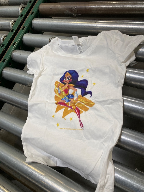 Photo 1 of Girls Printed Tee Size XS 