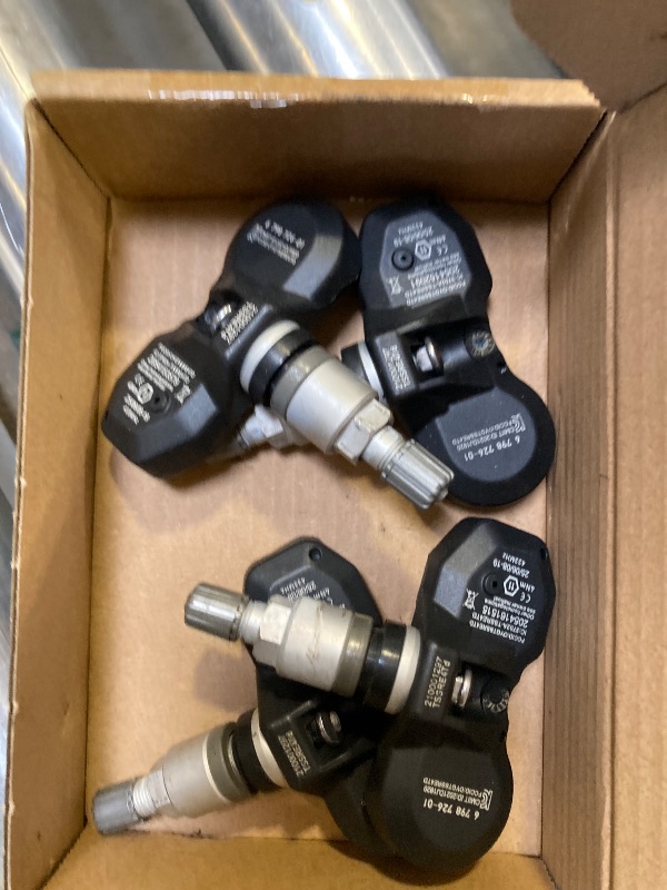Photo 1 of Sorghum Tire Pressure Monitoring System - Pre-programmed TPMS Sensors 433MHz Compatible with 2002-2011 BMW 328i 335i 525i 530i X3 X5 X6 M3 M5 Mini Rolls-Royce Replace# 36236798726 36236781847 Set of 4
