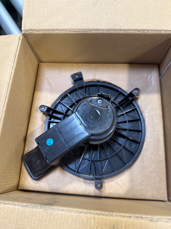 Photo 1 of A-NAFTULY AC Blower Motor Fan Replacement for Jeep Grand Cherokee 2011-2017, Dodge Grand Caravan 2008-2020, Chrysler Town and Country 2008-2016, HVAC Plastic Heater Blower Motor, 700216, 68029719AB