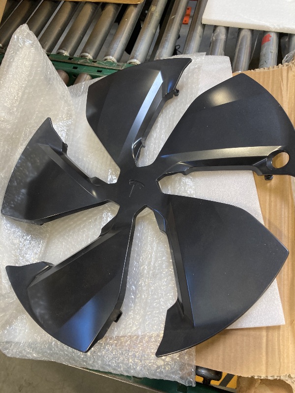 Photo 1 of Wheels Cover for Tesla
