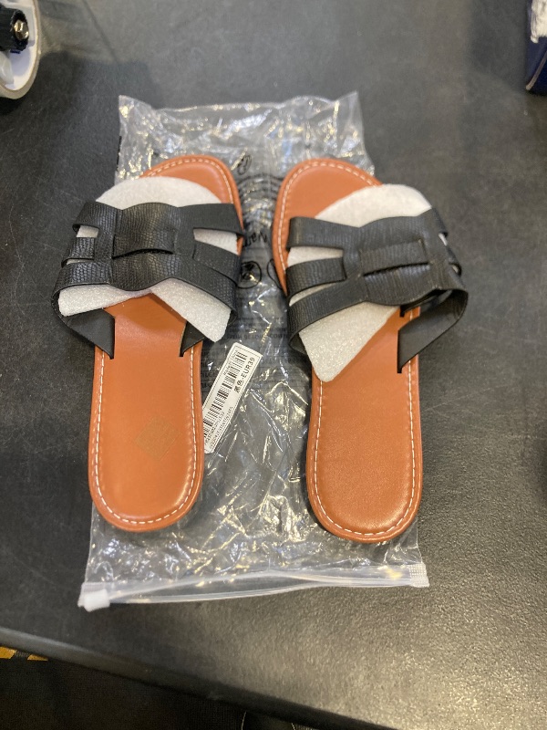 Photo 1 of womens sandals size 39