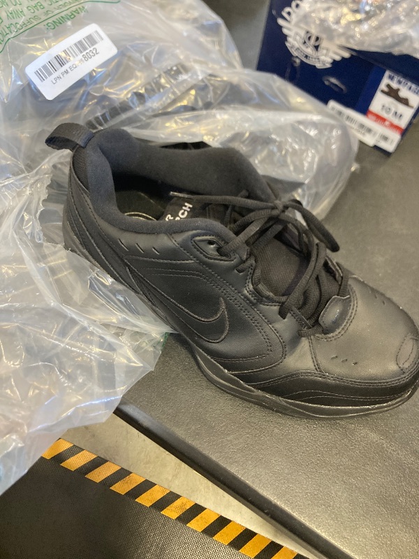 Photo 1 of Nike Air Monarch IV (4E) - Black / Black, 12 4E US