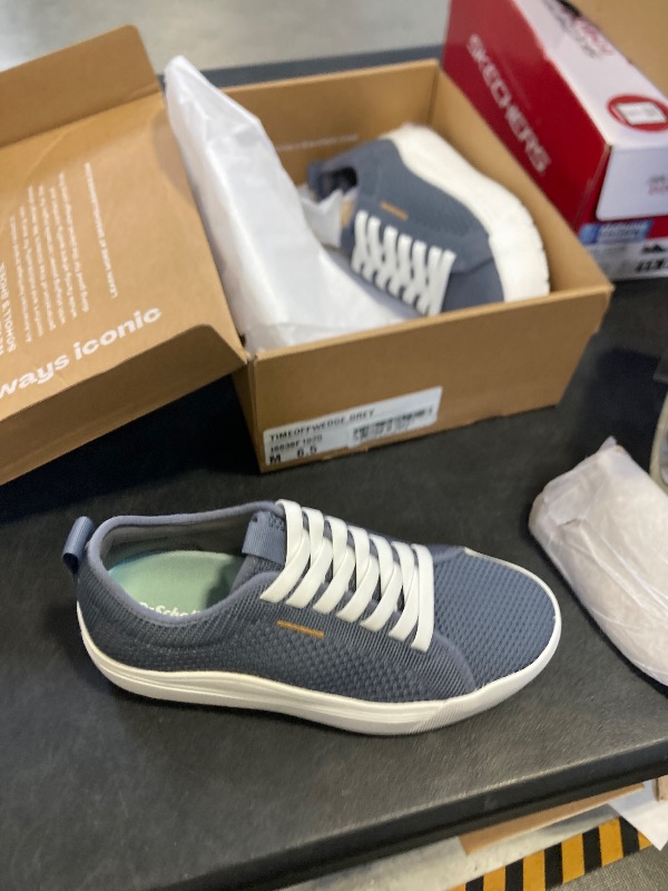 Photo 1 of 6.5 Dr. Scholl's Women's Time Off Knit Sneaker
