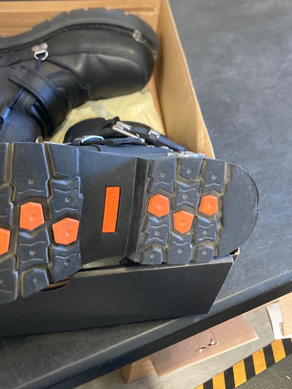 Photo 1 of Harley-Davidson Men's Distortion Boot,Black,8 M lightly worn 