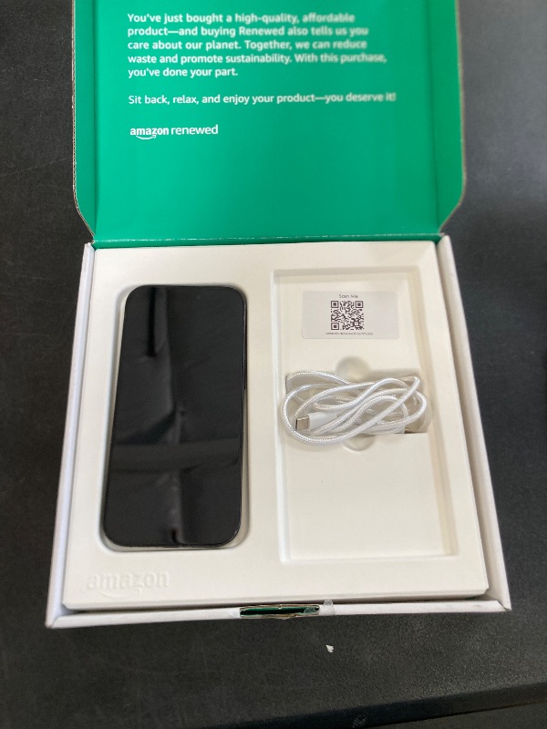 Photo 1 of Apple iPhone 16 Pro, US Version, 128GB, Black Titanium - Unlocked (Renewed Premium)